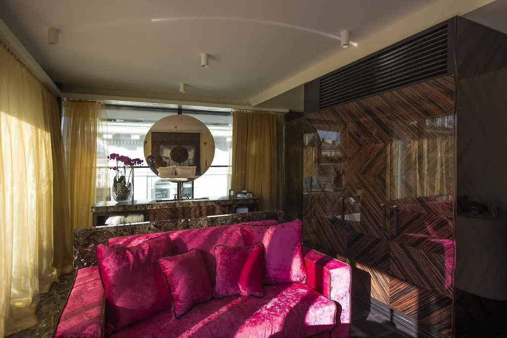 Hotel Lamee Vienna 5*,