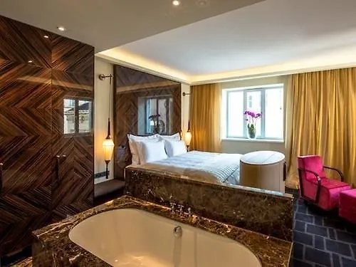 Hotel Lamee Vienna 5*,